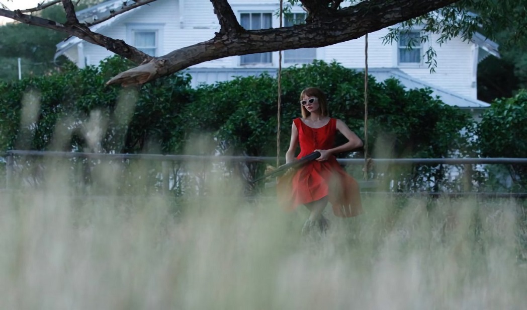 ‘Broken Ghost’: First Look at Coming-of-Age Ghost Story
