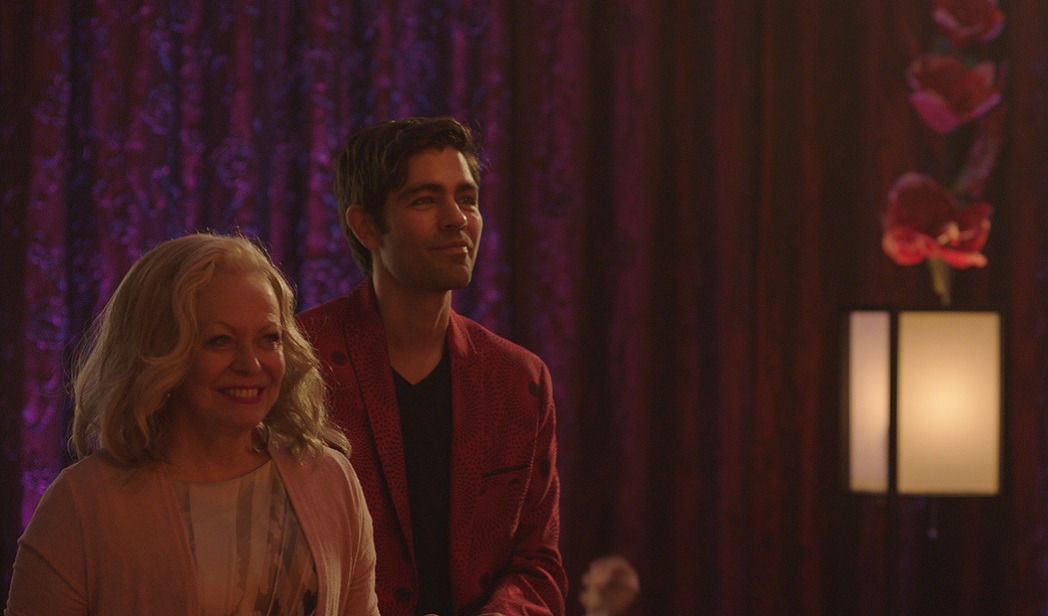 Toronto: Adrian Grenier Boards Comedy 'Stage Mother' (Exclusive)